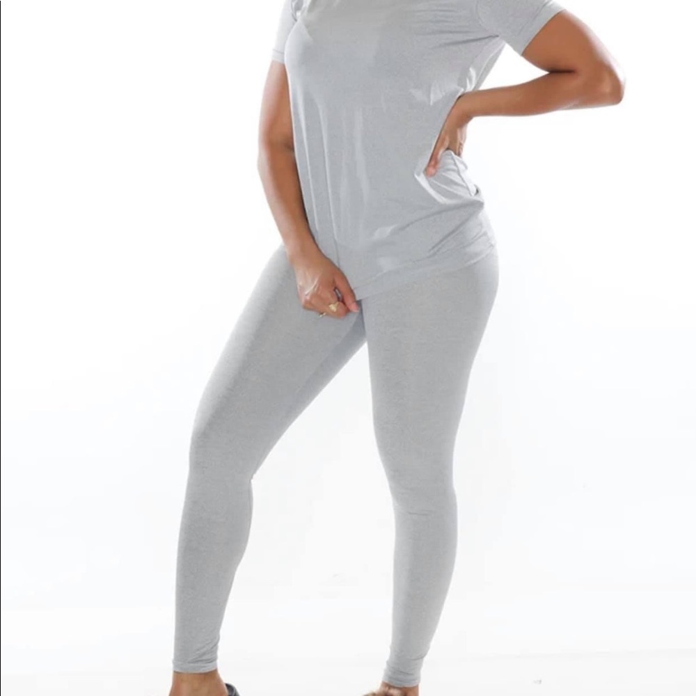 2pc Set - Picture 2 of 2